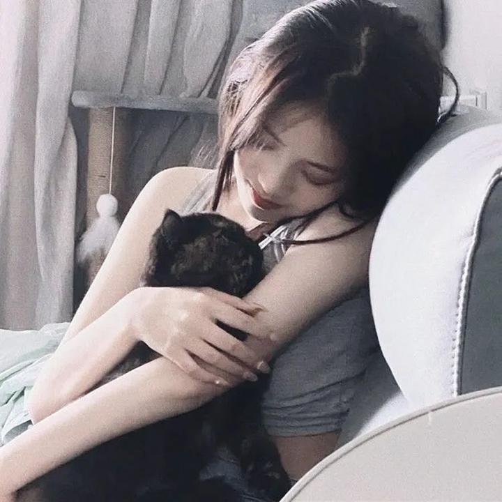 离婚妈妈竟是霸总白月光